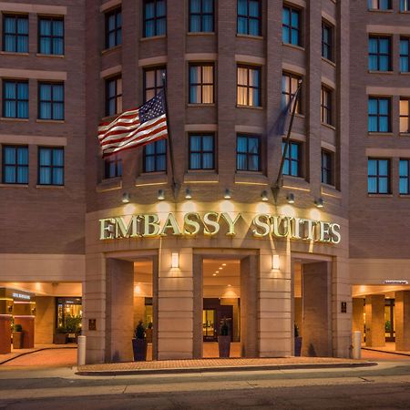 Embassy Suites By Hilton Alexandria Old Town Εξωτερικό φωτογραφία