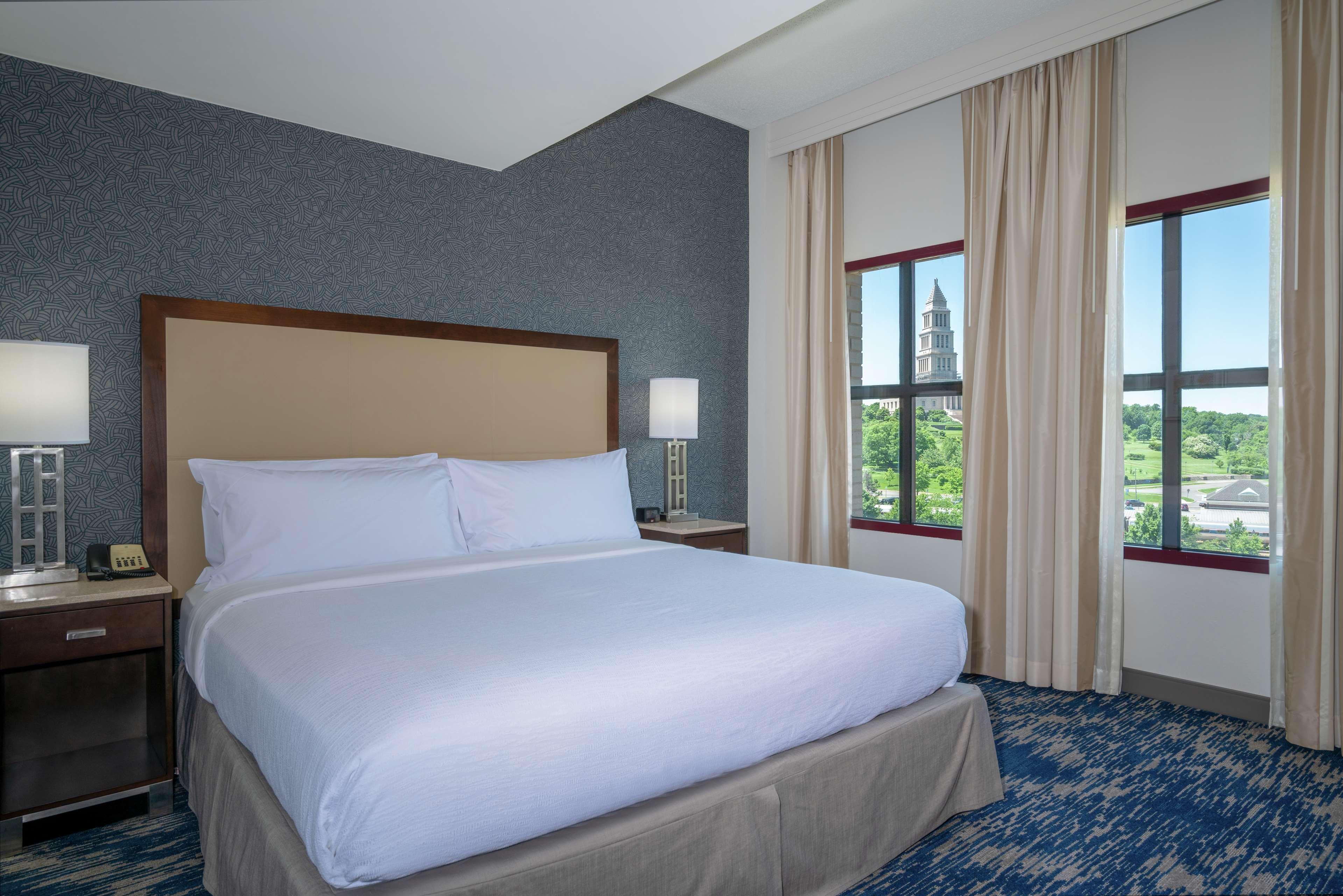 Embassy Suites By Hilton Alexandria Old Town Εξωτερικό φωτογραφία