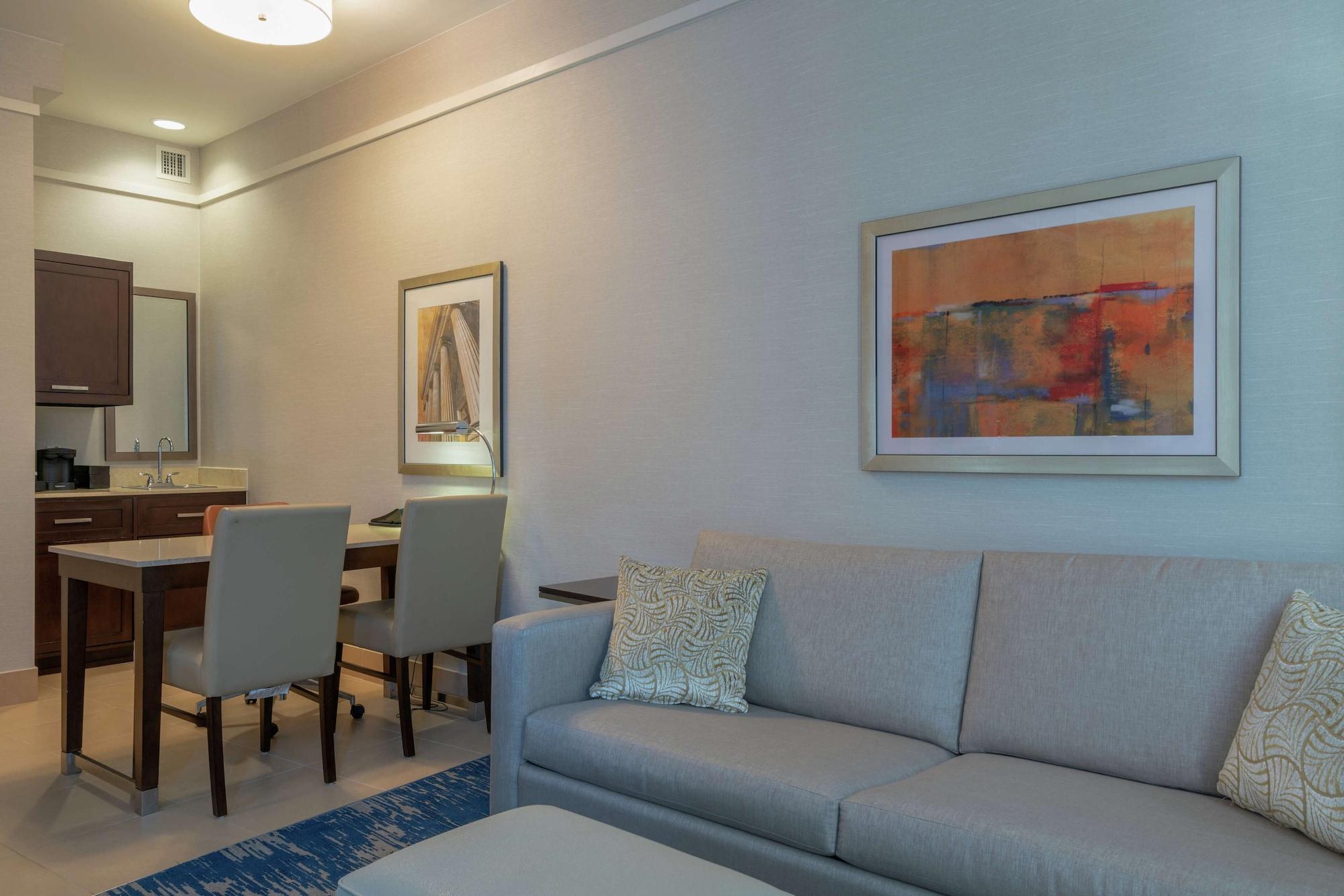 Embassy Suites By Hilton Alexandria Old Town Εξωτερικό φωτογραφία
