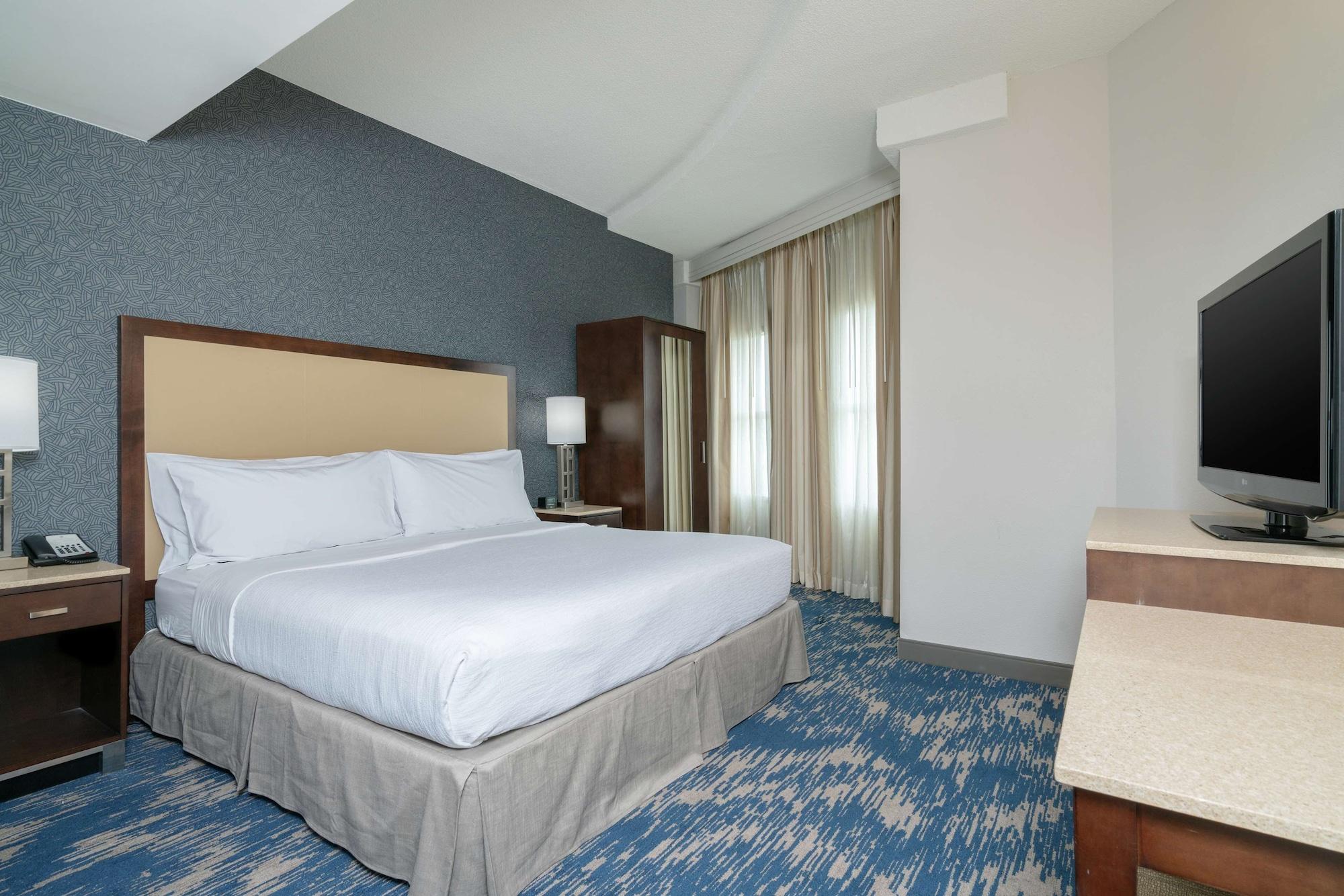 Embassy Suites By Hilton Alexandria Old Town Εξωτερικό φωτογραφία