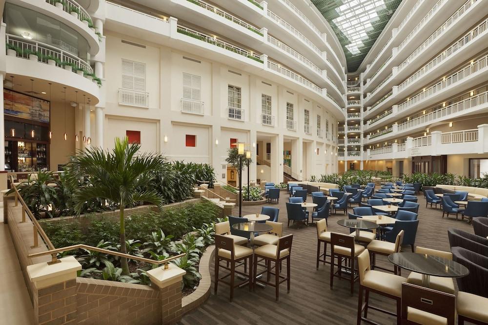 Embassy Suites By Hilton Alexandria Old Town Εξωτερικό φωτογραφία