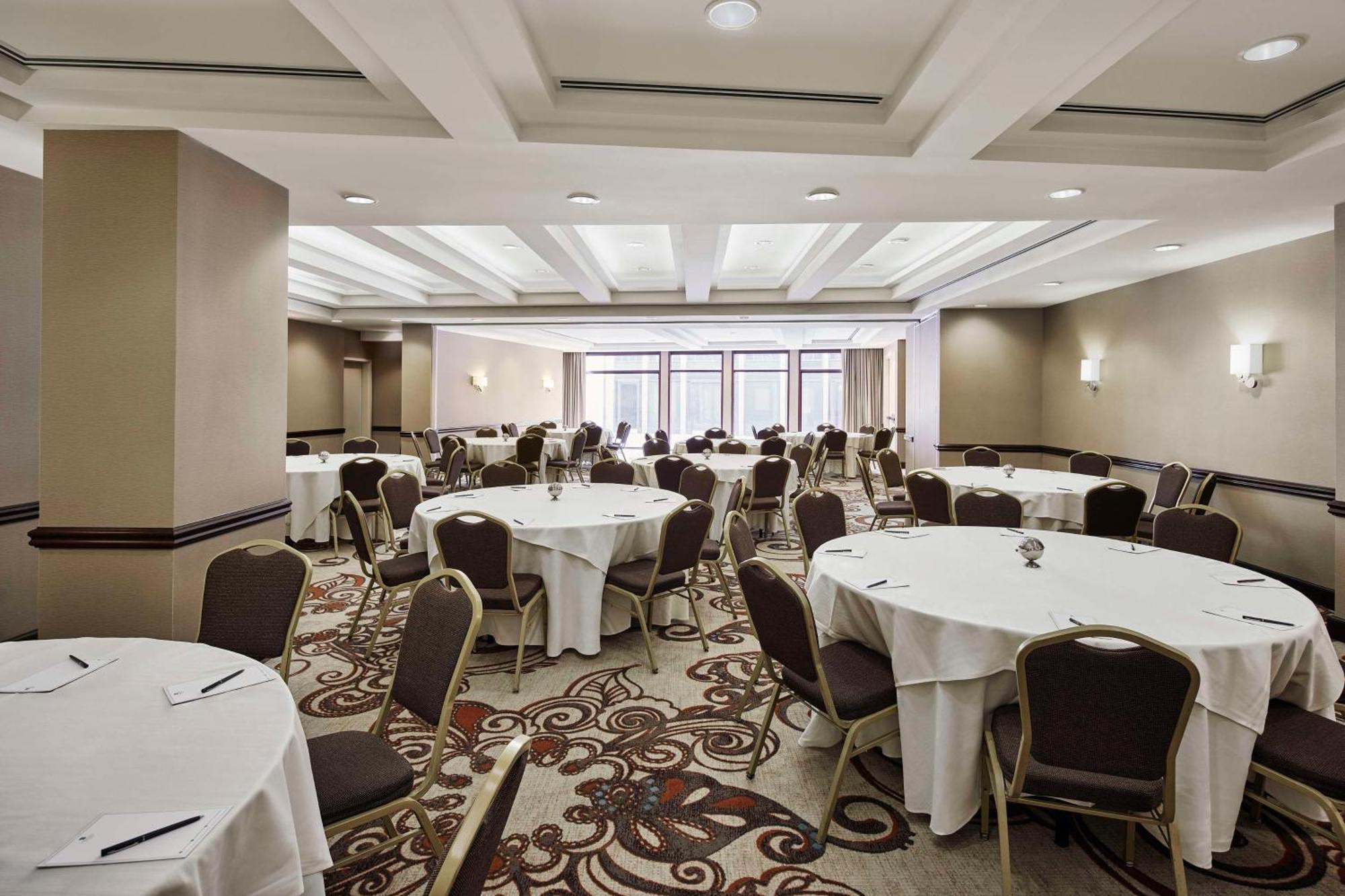 Embassy Suites By Hilton Alexandria Old Town Εξωτερικό φωτογραφία