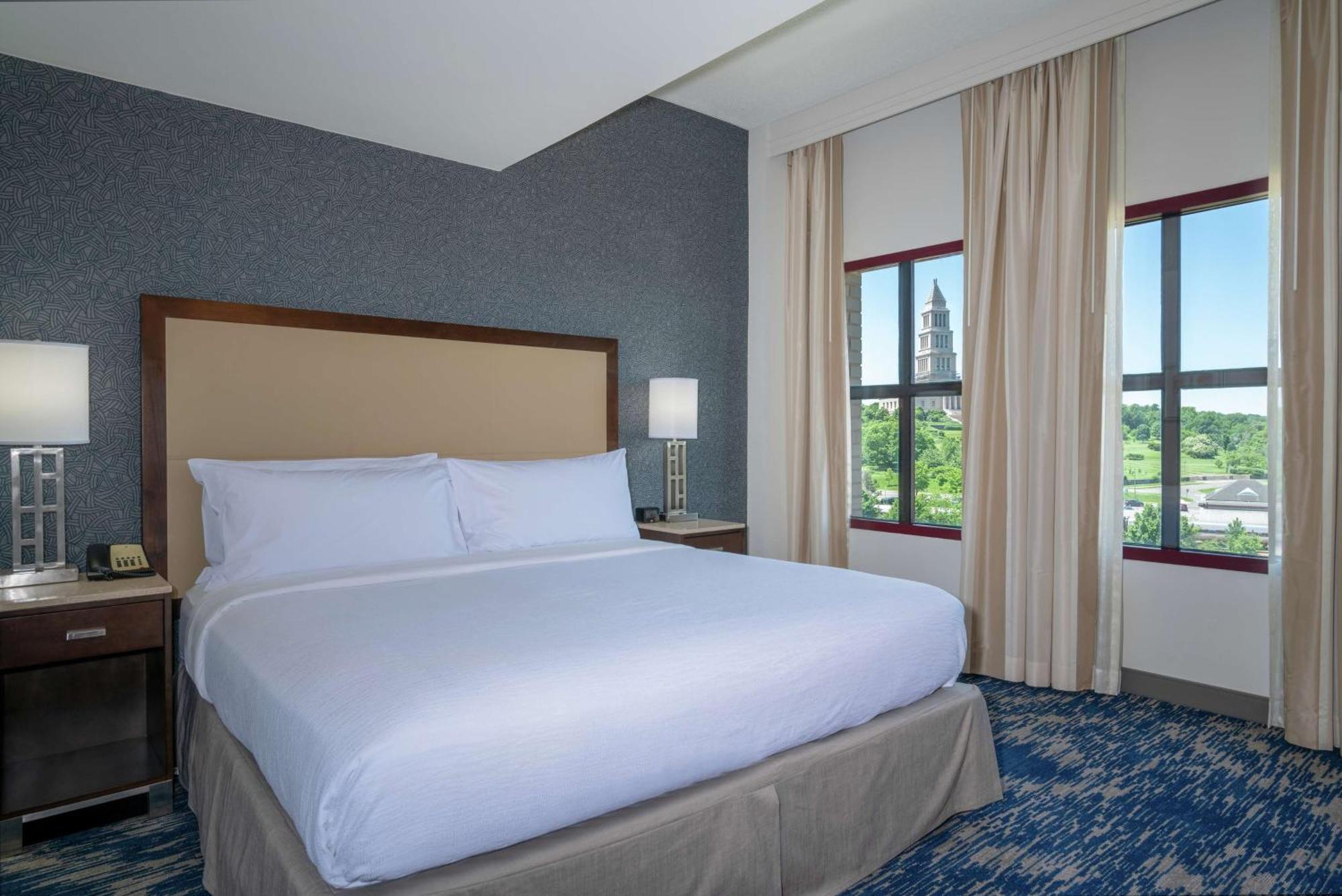 Embassy Suites By Hilton Alexandria Old Town Εξωτερικό φωτογραφία