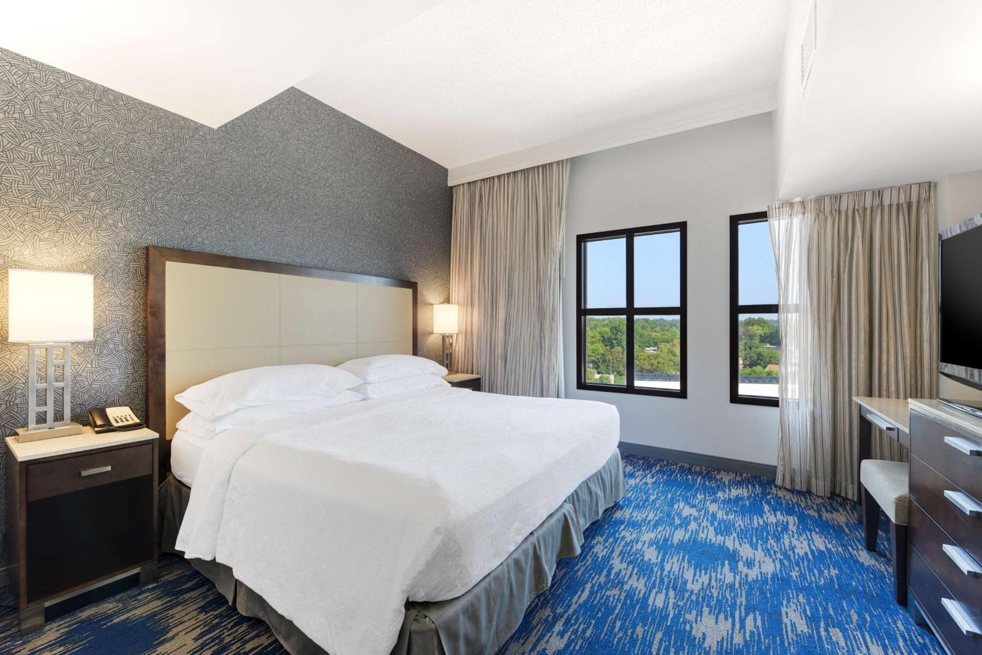 Embassy Suites By Hilton Alexandria Old Town Εξωτερικό φωτογραφία
