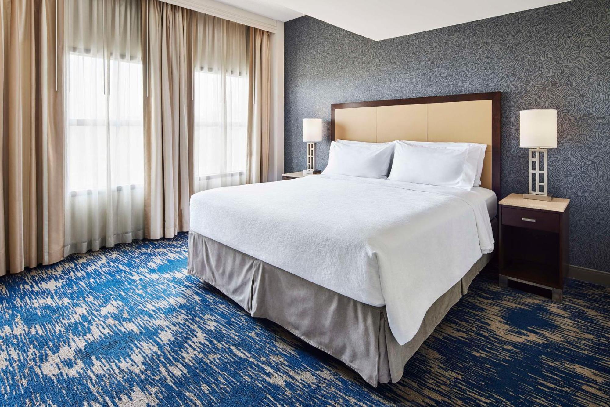 Embassy Suites By Hilton Alexandria Old Town Εξωτερικό φωτογραφία